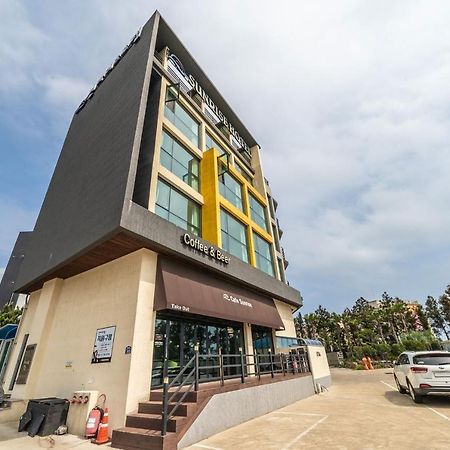 Sunrise Hotel Jungmun Branch Seogwipo-stad Buitenkant foto