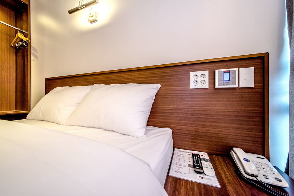 Sunrise Hotel Jungmun Branch Seogwipo-stad Buitenkant foto