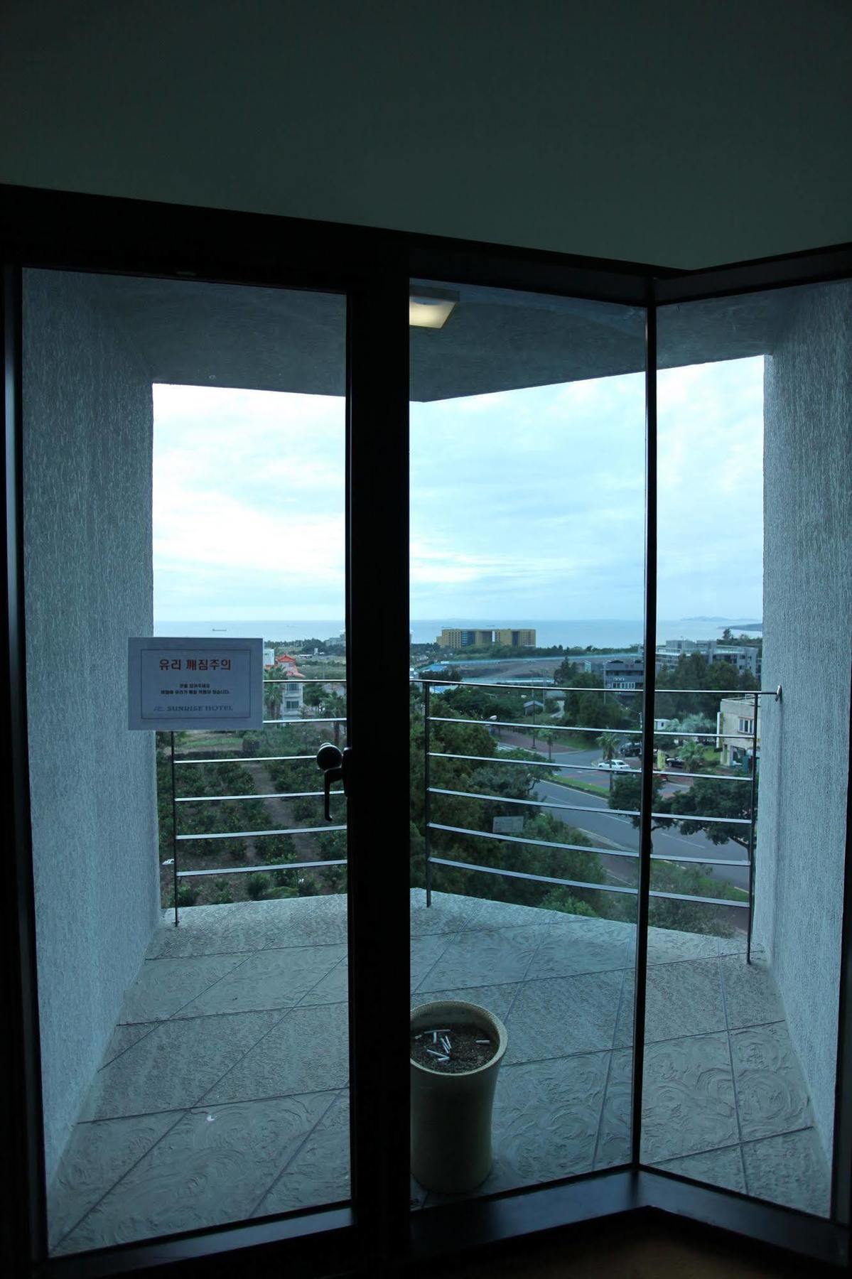 Sunrise Hotel Jungmun Branch Seogwipo-stad Buitenkant foto
