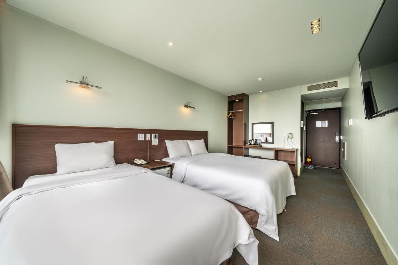 Sunrise Hotel Jungmun Branch Seogwipo-stad Buitenkant foto
