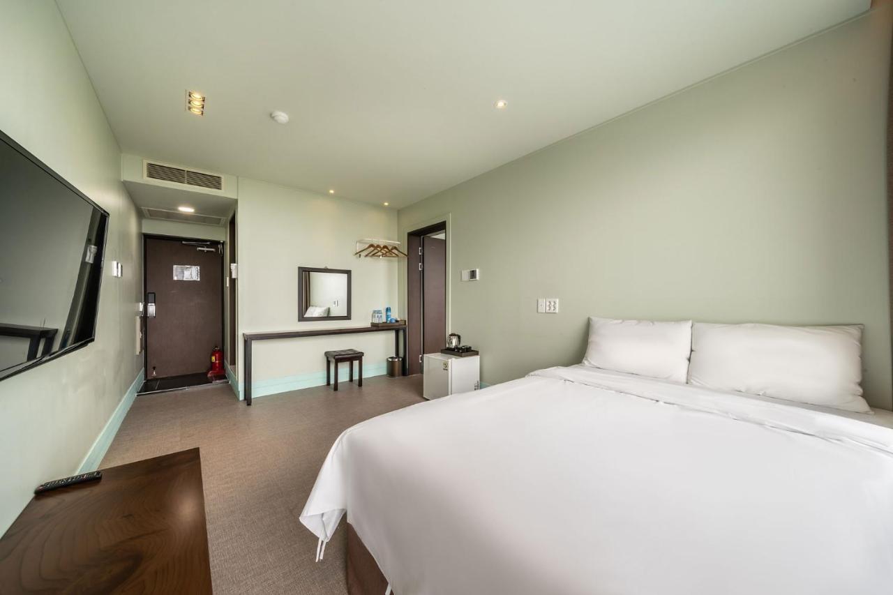 Sunrise Hotel Jungmun Branch Seogwipo-stad Buitenkant foto
