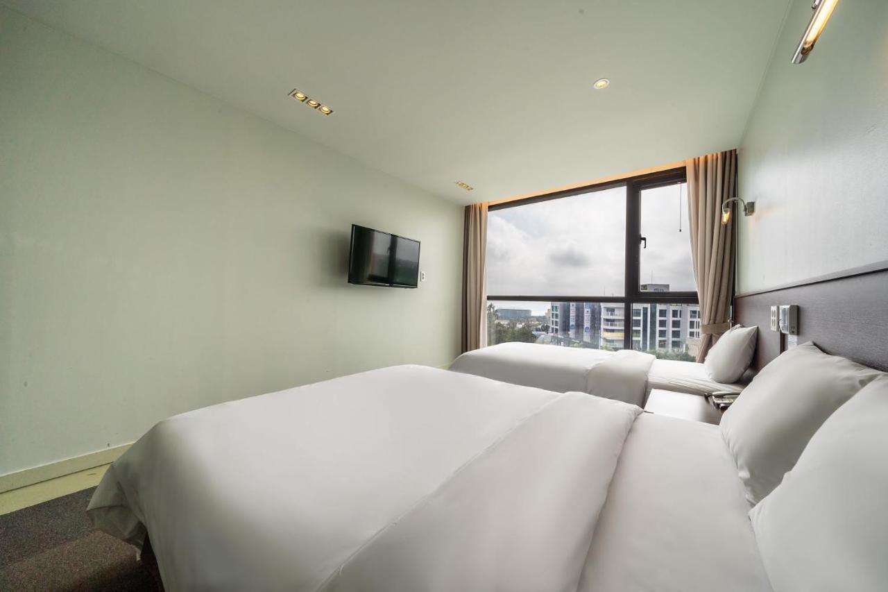 Sunrise Hotel Jungmun Branch Seogwipo-stad Buitenkant foto